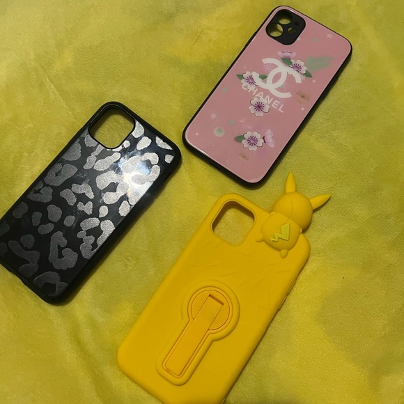 iPhone 11 case - Picture 1 of 12